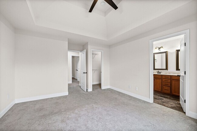 Building Photo - 1224 Meachem Dr