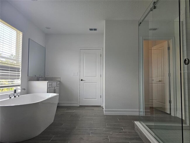 Building Photo - 18271 Pearl Vw Pl