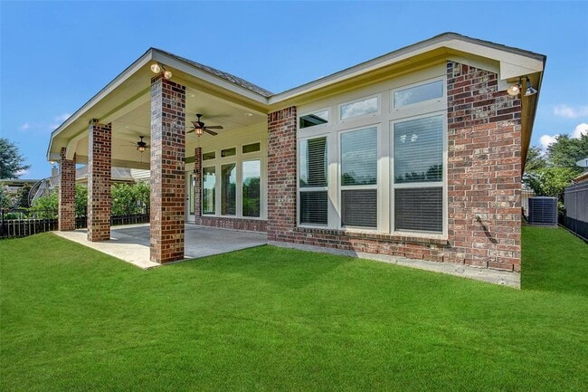 Building Photo - 26303 Crystal Cove Ln