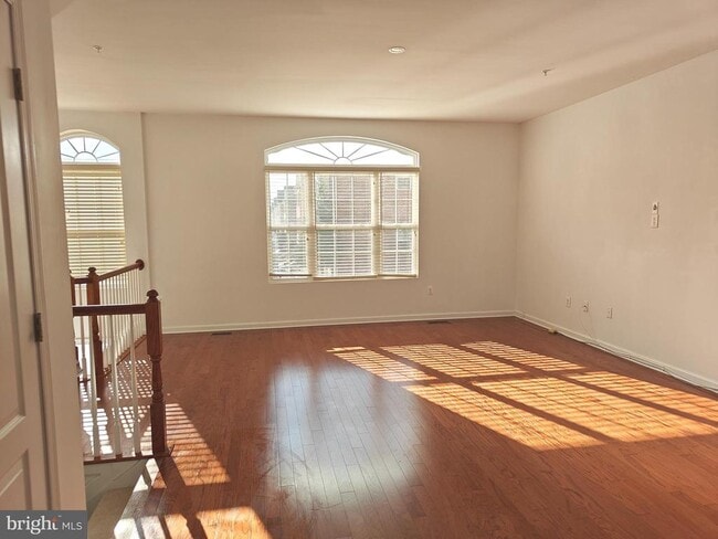 Building Photo - 2706 Coppersmith Pl