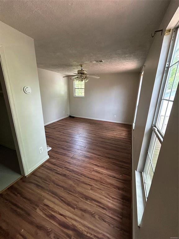 Building Photo - 3616 Gaston Ave