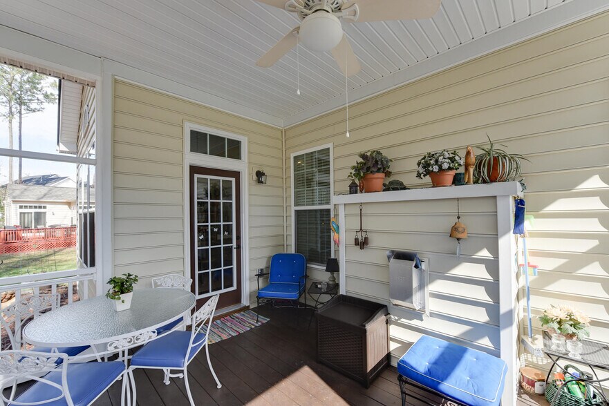 Building Photo - 13318 Beacon Hill Way