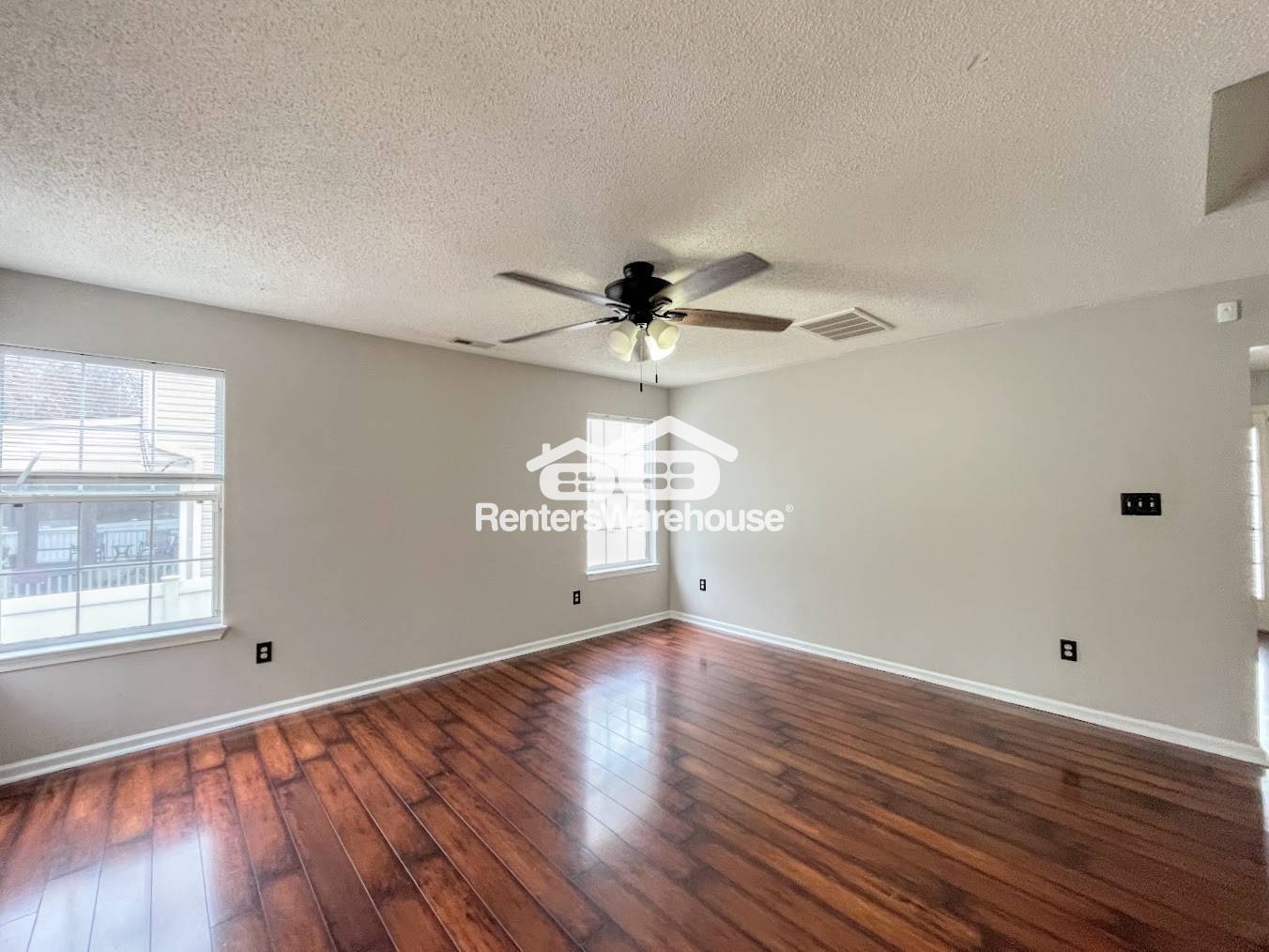 Building Photo - 1220 Woods Edge Cir