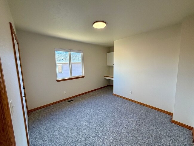 Building Photo - 3339 35th St