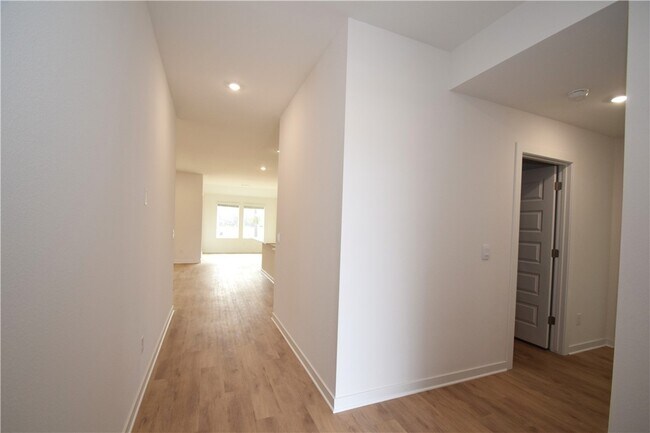 Building Photo - 373 Florida Ave