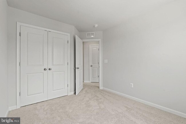 Building Photo - 160 Winterplace Dr