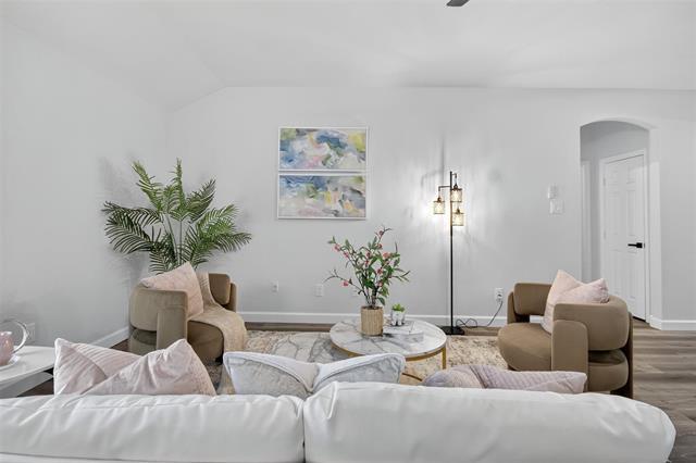 Building Photo - 4419 Ashbury Ln