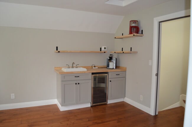 Building Photo - 2111 Deer Valley Rd