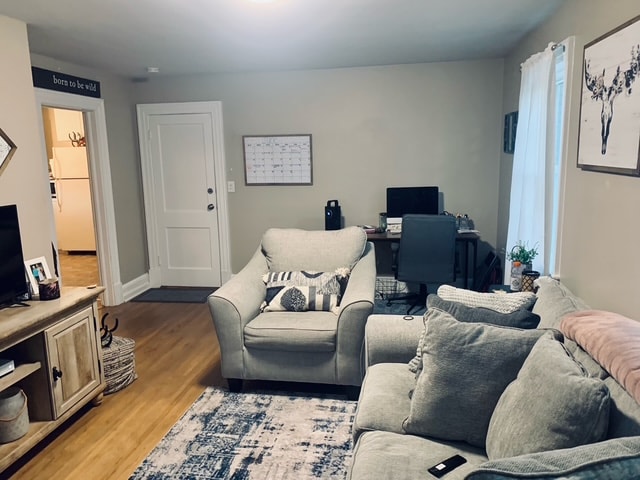 Building Photo - 601 Pitt St