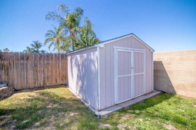 Building Photo - Warm and Inviting 3-Bedroom Home in the Heart of Menifee