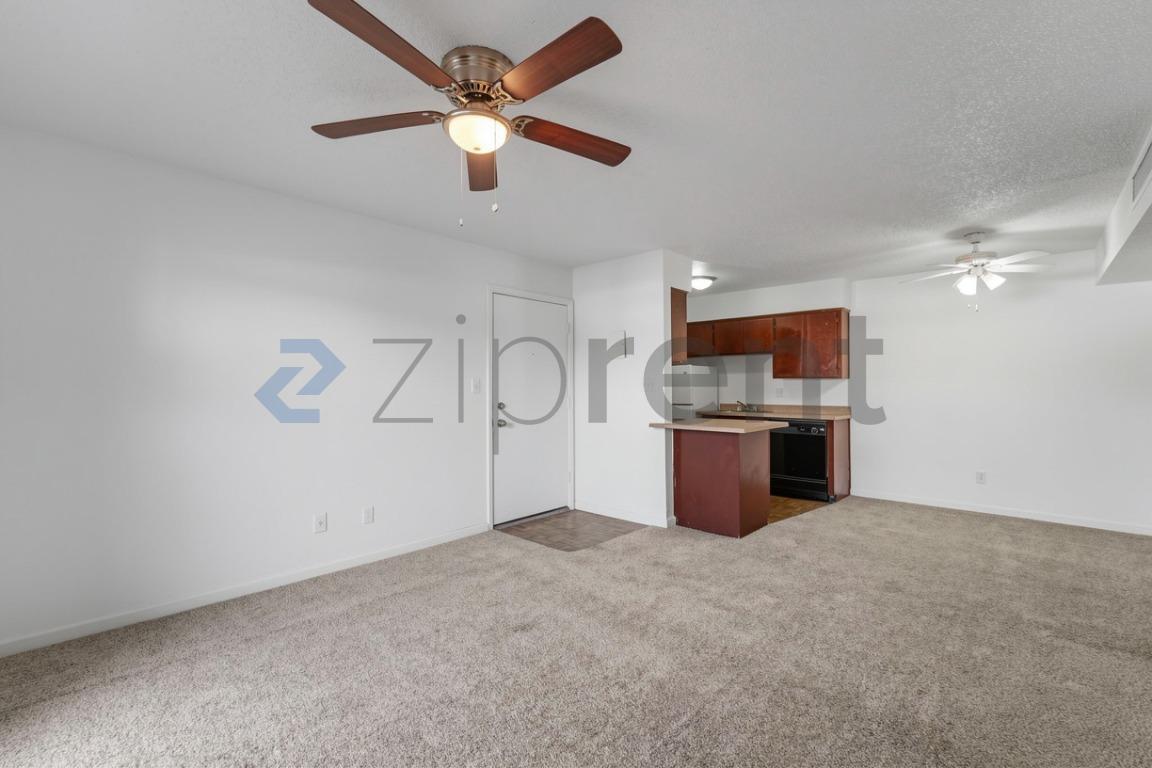 Building Photo - Unit 111