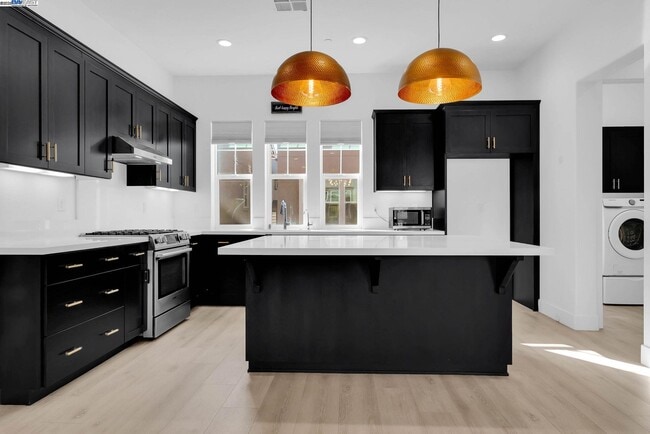 Building Photo - 4287 Loyalton Rd