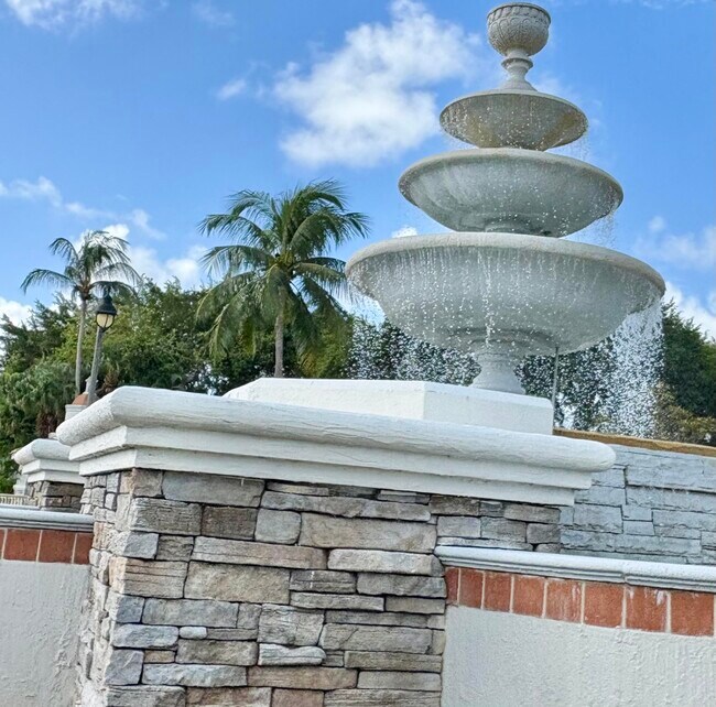 Building Photo - 3558 Collonade Dr