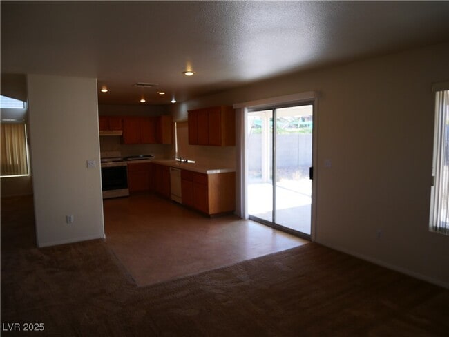 Building Photo - 2313 Avery Dr