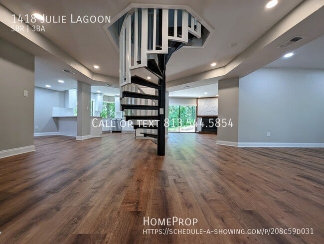 Building Photo - 1418 Julie Lagoon
