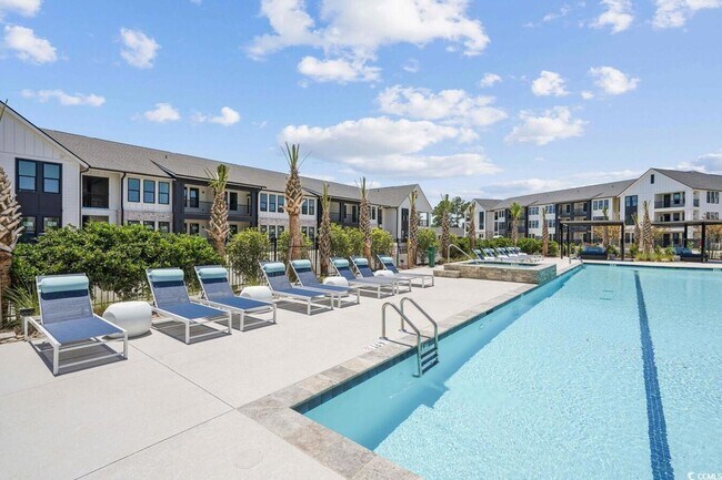 Building Photo - 331 Pickwick Dr