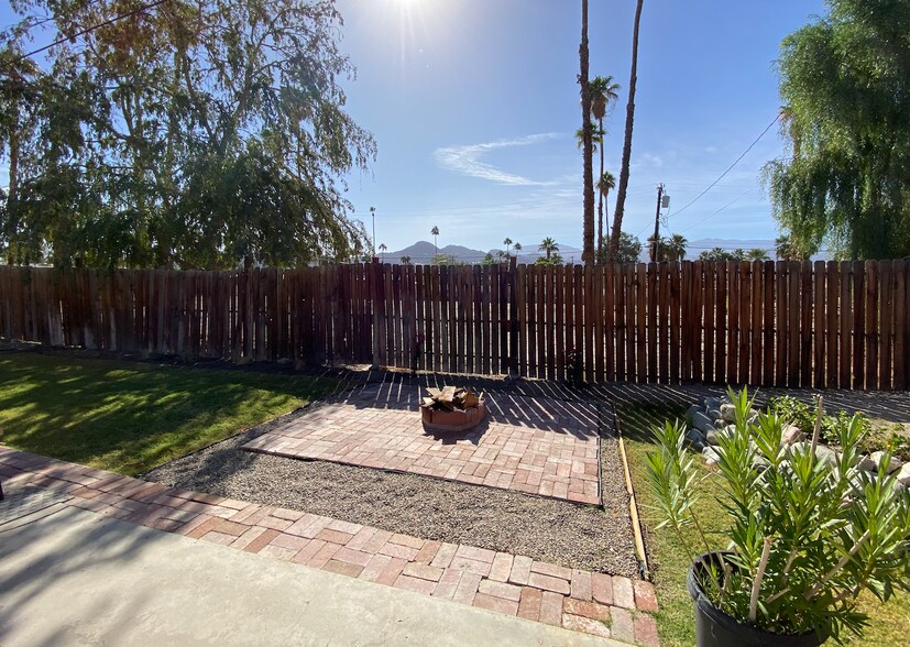 Building Photo - 74701 Merle Dr