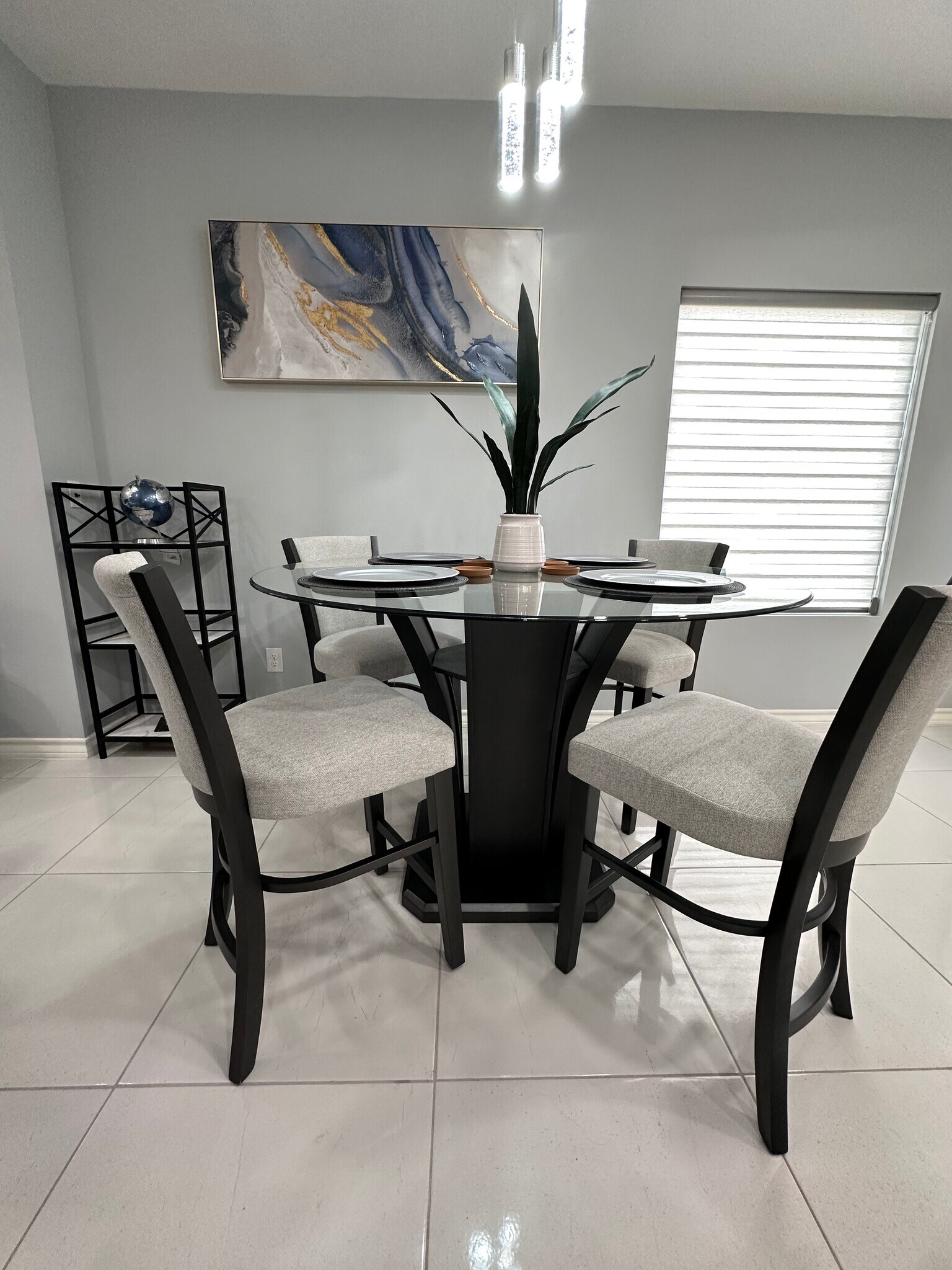 Building Photo - 2417 Indian Creek Ave