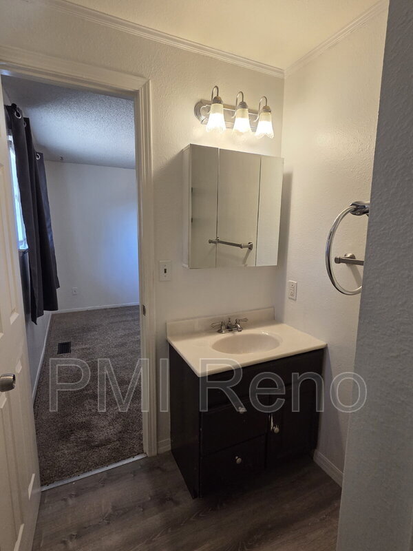 Building Photo - 14050 Tourmaline Dr