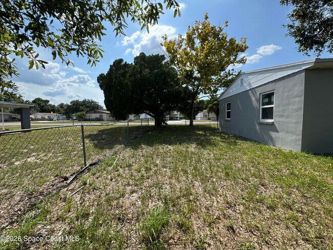 Building Photo - 508 Carolina Ave