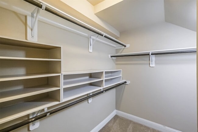 Building Photo - 6011 Kansas St