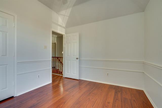 Building Photo - 329 Parkway Blvd