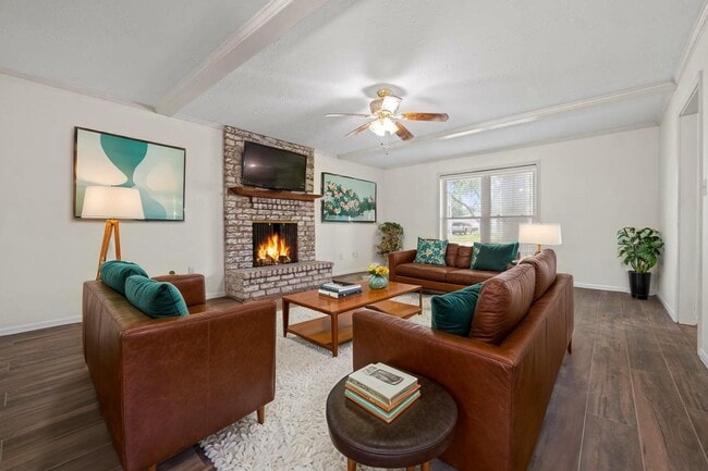 Building Photo - 8114 Coolshire Ln