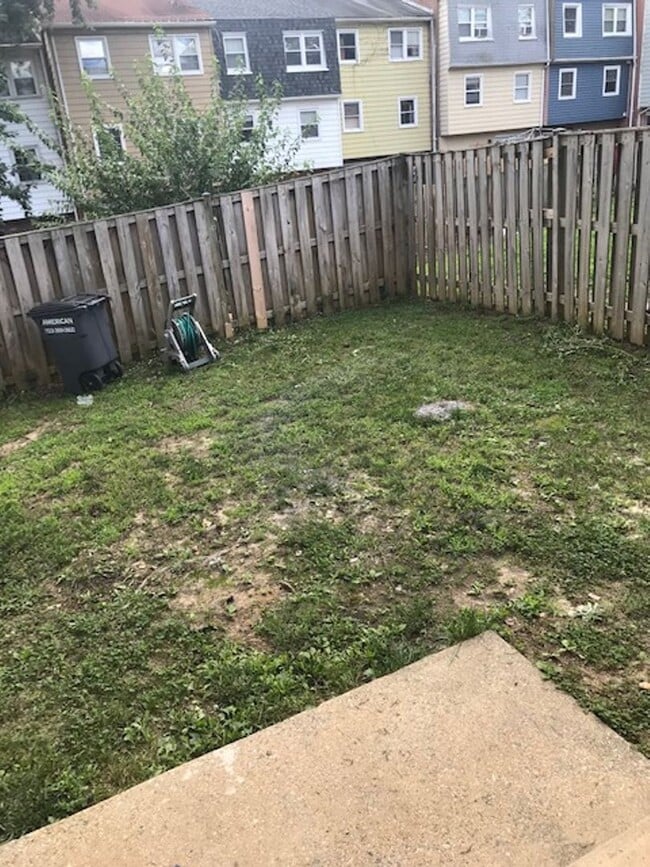 Building Photo - 3519 Buffalo Ct