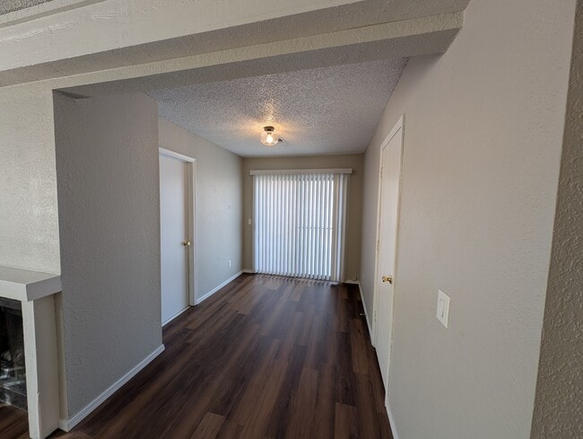 Building Photo - 11031 E 14th Ct