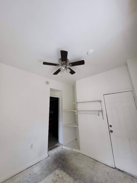 Building Photo - 4112 Queensbury Rd