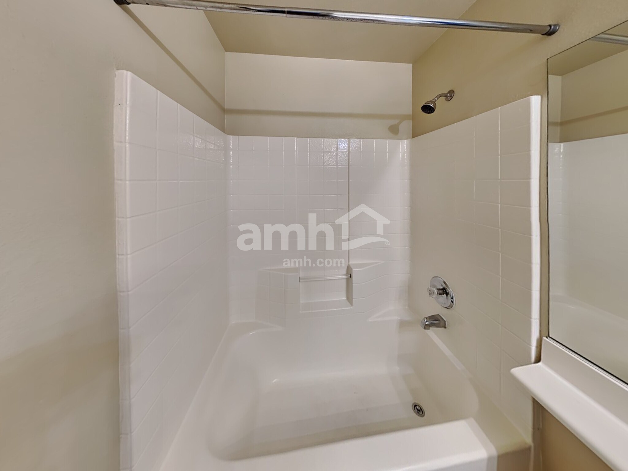 Building Photo - 1752 Quartz Landing Ave