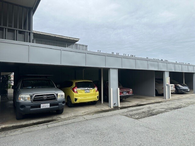 Building Photo - 2977 S Norfolk St