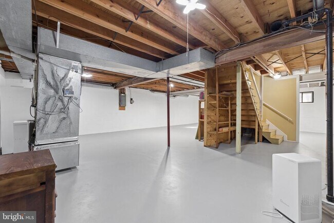 Building Photo - 2302 Tanglevale Dr