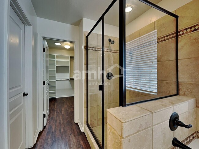 Building Photo - 10317 W Toronto Way