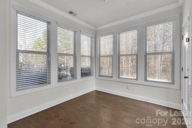 Building Photo - 11715 Clems Branch Dr