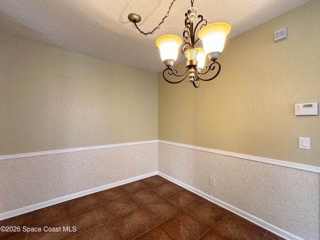 Building Photo - 1211 Marquise Ct