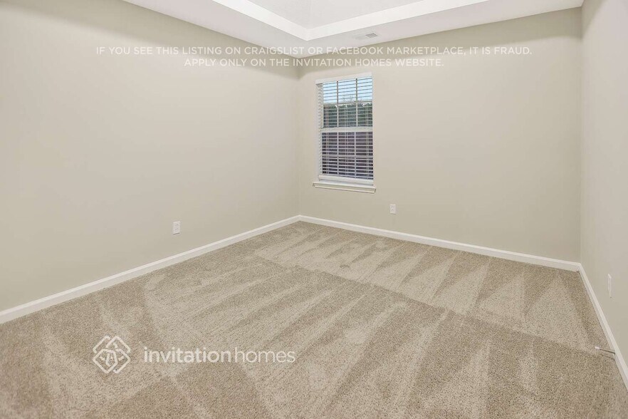 Building Photo - 2796 Two Lakes Cir