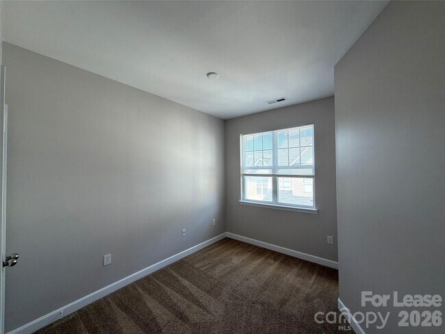 Building Photo - 7137 Founders Club Ct
