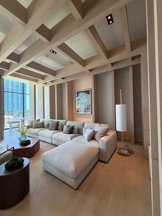 Building Photo - $4200, 1BR/1BA/1PKG Secured, The Park @Ward Village, Luxury Living