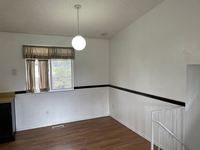 Building Photo - Available soon, 3 bd 1 bath rental in Parker CO 80134