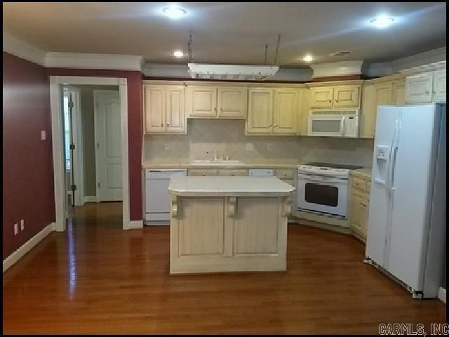 Building Photo - 7007 Park Meadows Dr