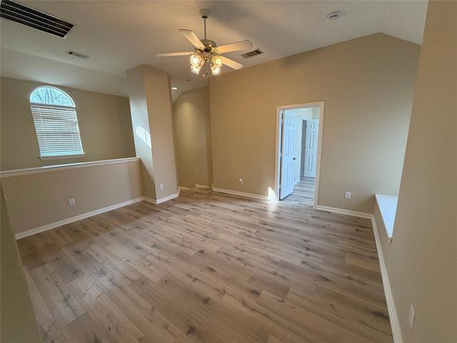 Building Photo - 1026 Elm Dr