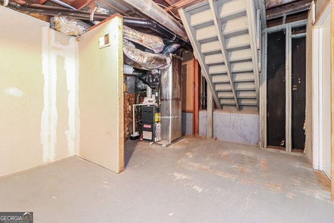 Building Photo - 1072 Martin Nash Rd SW