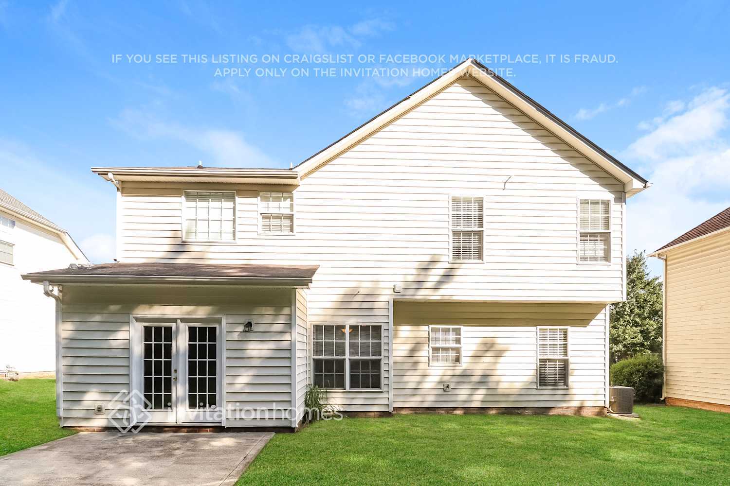 Building Photo - 9809 Dauphine Dr