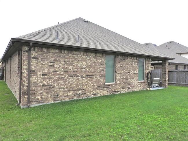 Building Photo - 2705 Osprey Ln