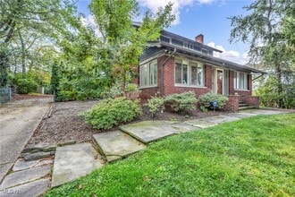 Building Photo - 22400 S Woodland Rd