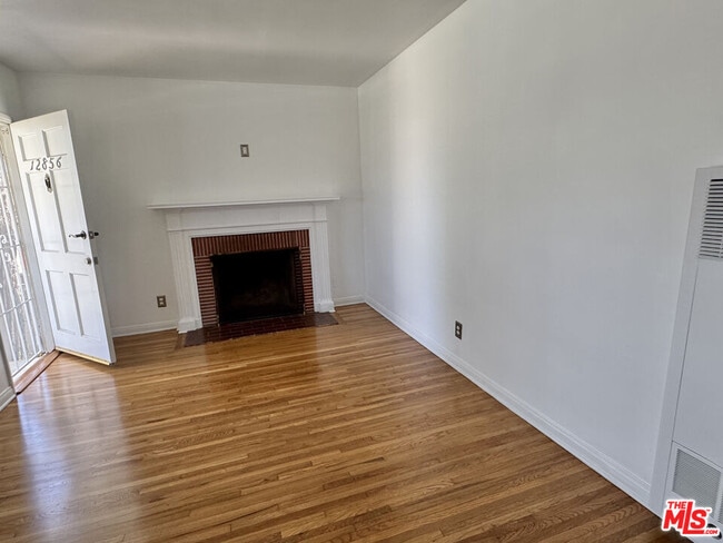 Building Photo - 12856 Walsh Ave
