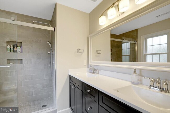 Building Photo - 7729 Silver Sage Ct