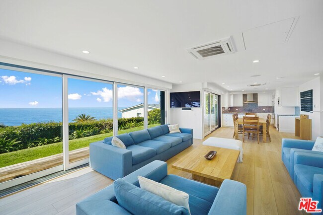 Building Photo - 6817 Seawatch Ln