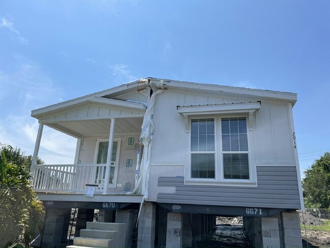 Building Photo - 2914 Stallion Ct